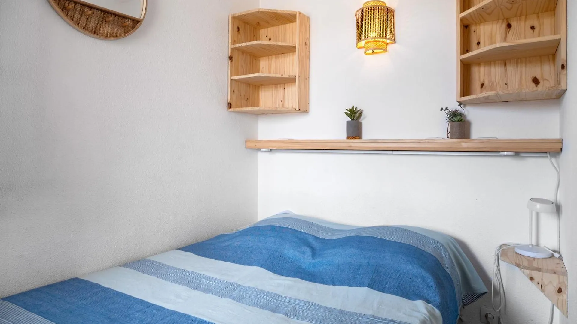 Domaine Coudouliere Avec Piscine Apartment Six-Fours-les-Plages 0*,  France