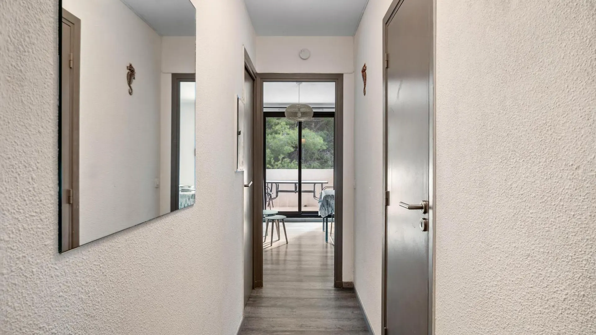 Domaine Coudouliere Avec Piscine Apartment Six-Fours-les-Plages France
