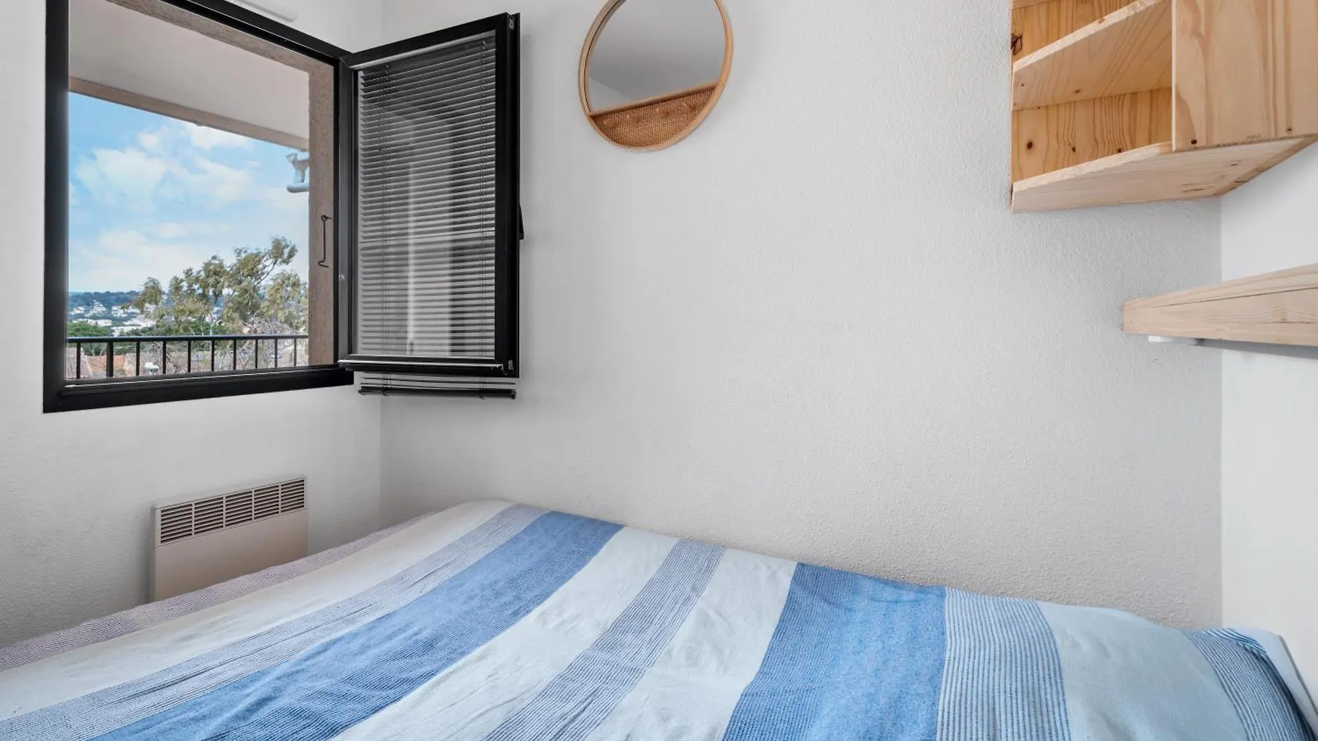 Domaine Coudouliere Avec Piscine Apartment Six-Fours-les-Plages 0*,